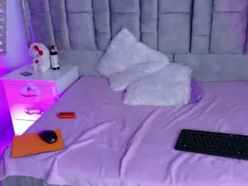 Ayla_han  live sex cam
