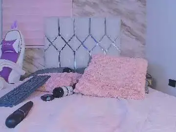 Colett_hall  live sex cam