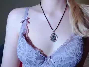 Erica_mayer  live sex cam