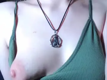 Erica_mayer  live sex cam