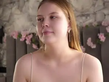 Haileylaird  live sex cam