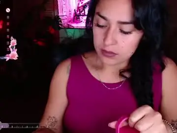 Iris_colette  live sex cam