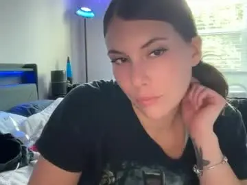 Kinkycreative  live sex cam