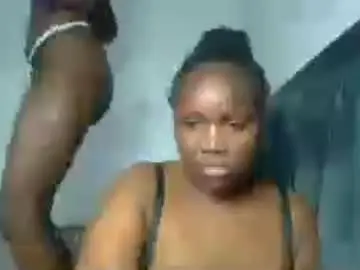 Kitty_xxo  live sex cam