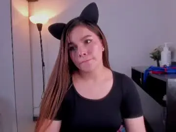 Mia_moralez  live sex cam
