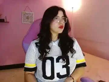 Queen_dakota  live sex cam