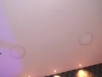 Sharomross  live sex cam