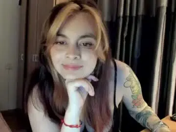 Summerprints  live sex cam