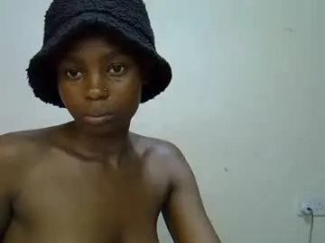 Sweetrall  live sex cam