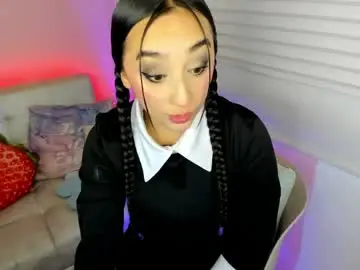 Tiny_cora  live sex cam