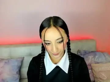Tiny_cora  live sex cam