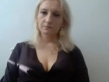 Violettamature  live sex cam