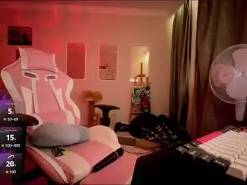 Worldofllove  live sex cam