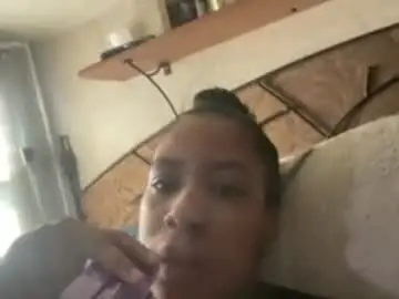 Xobabbyangel  live sex cam
