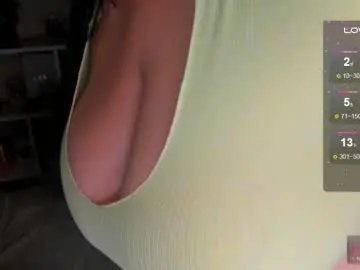 Xpinacoladax  live sex cam