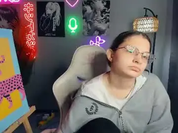 Alina_paris  live sex cam