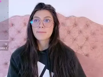 Ariiabloom  live sex cam