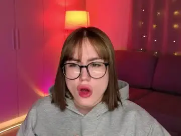 Aurelia_voss  live sex cam