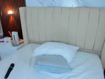 Camilagray2  live sex cam
