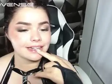 Carolina_lee12  live sex cam
