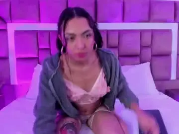 Cherryhot33  live sex cam