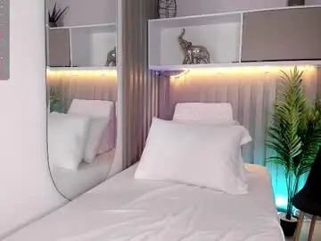 Dahianthompson1_  live sex cam