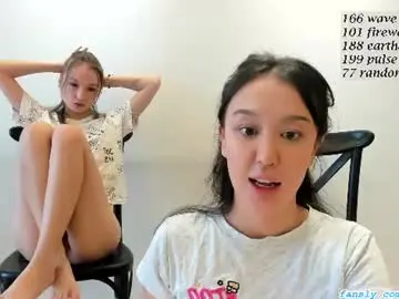 Daily_love  live sex cam