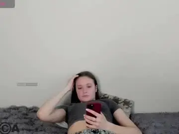 Elina_x  live sex cam