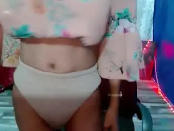 Hot_petite_pinay143  live sex cam