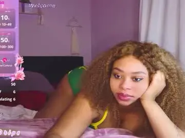 Hxnnydrips  live sex cam