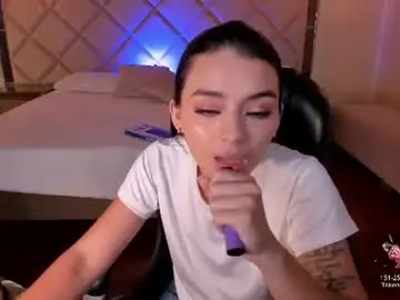Juliettemoreaux  live sex cam