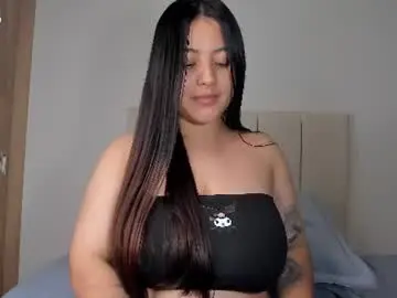 Little_caro13  live sex cam