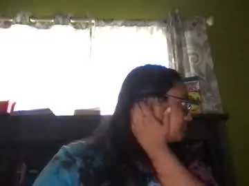 Lushiemia  live sex cam
