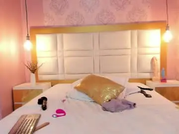 Meduza_bigass  live sex cam