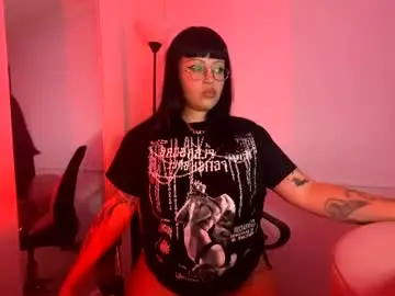 Saintkobra  live sex cam