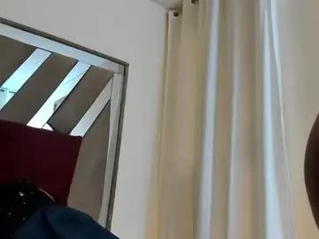 Sara_williams01  live sex cam