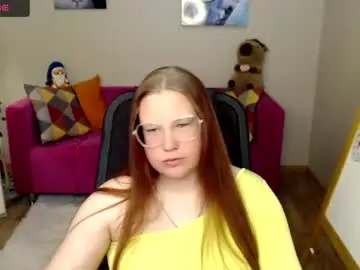 Sexyladyscheck  live sex cam