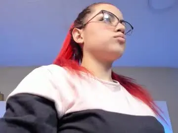 Sophie_russell_  live sex cam