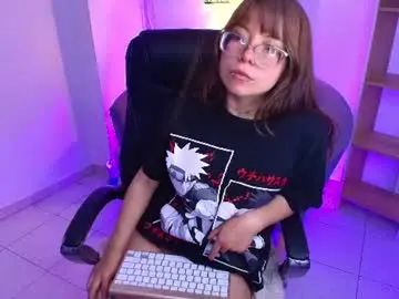 Uchiiky_doll  live sex cam