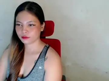 Urslutty_jean  live sex cam