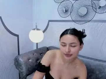 Auroragracce  live sex cam