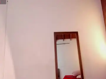Belly_violett  live sex cam