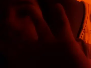 Eireneninon  live sex cam