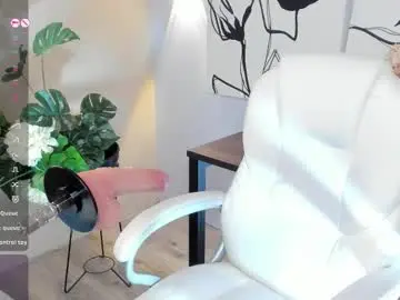 Ela_lane_2  live sex cam