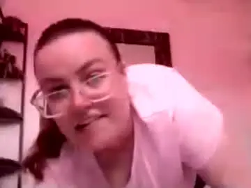 Estherjude  live sex cam