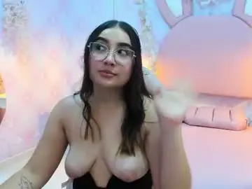 Lizzi_carter_  live sex cam