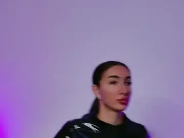 Lorawarnner  live sex cam