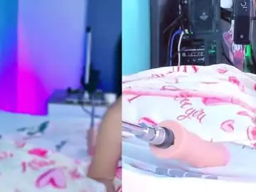 Miiastone_cm  live sex cam