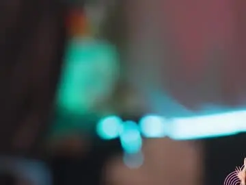 Mila_snoow  live sex cam