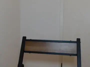 Misssbella  live sex cam